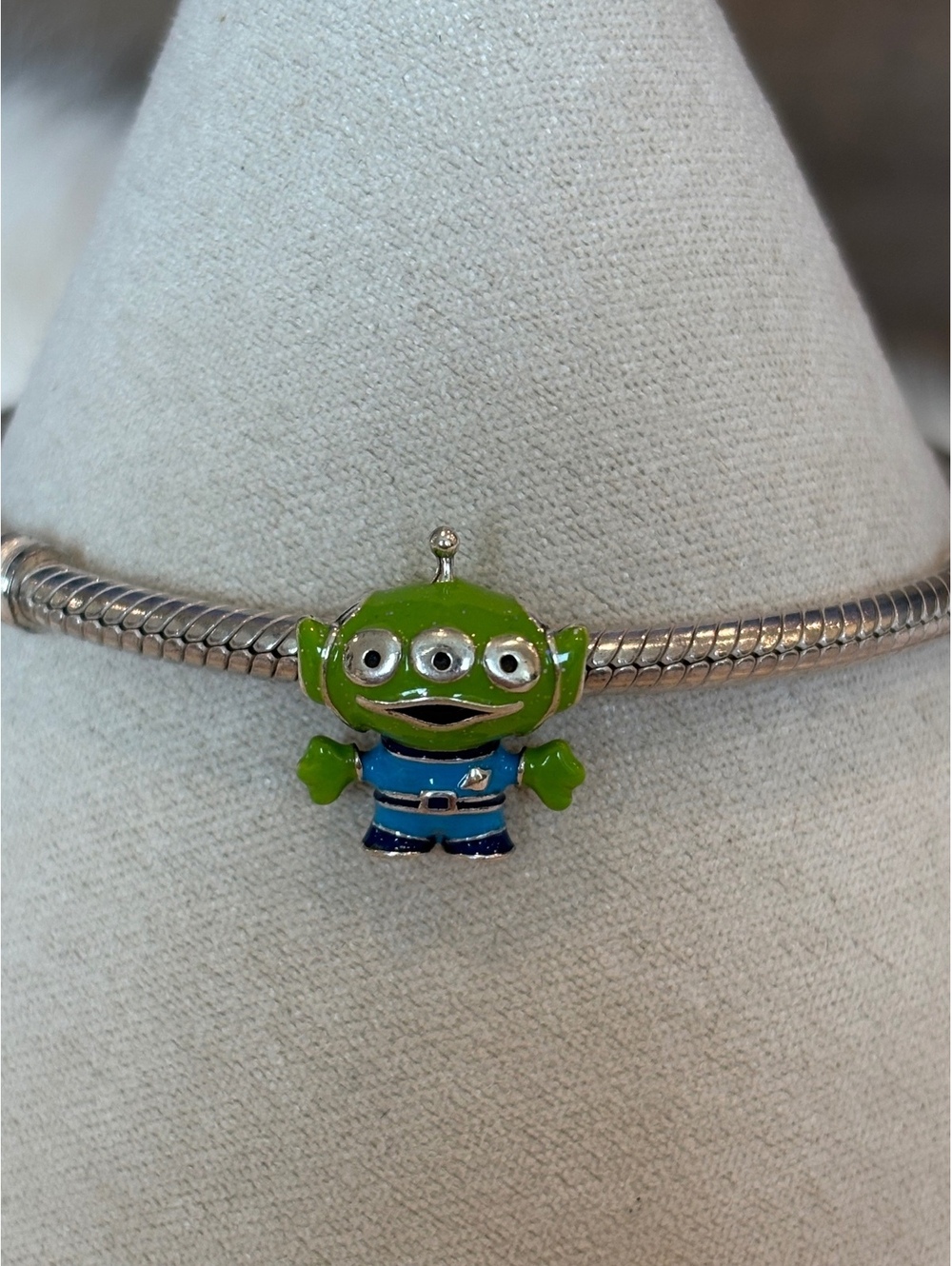 Pandora Disney Pixar Toy Story Little Green Men (Alien) Charm